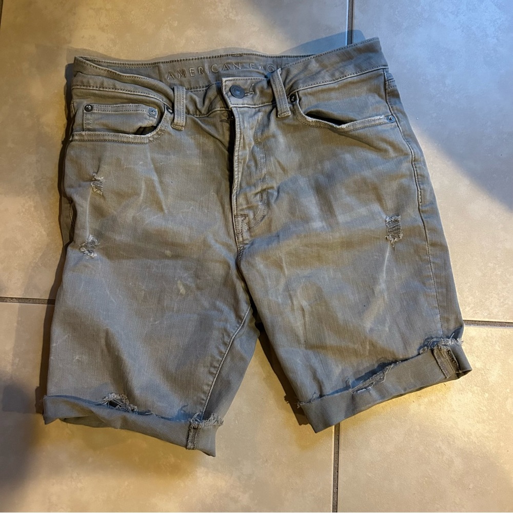 American Eagle Outfitters Men's Light Gray Jean Shorts Size 30